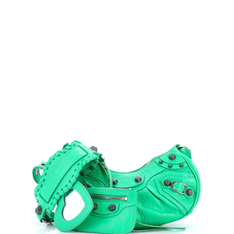 Le Cagole Giant Studs Shoulder Bag