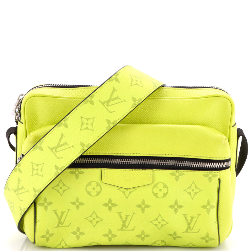 Outdoor Messenger Bag Taigarama