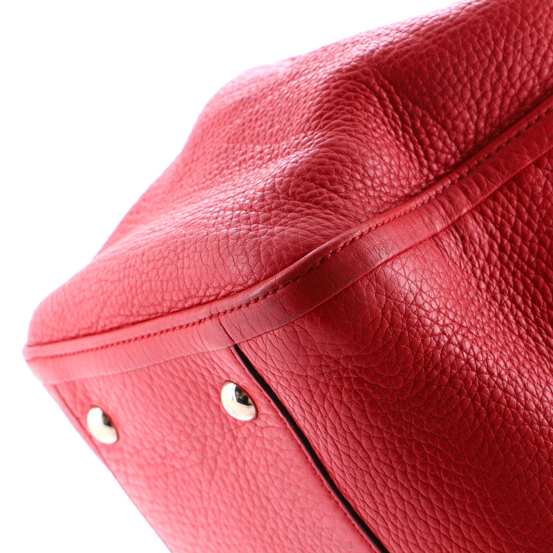 Soho Shoulder Bag Leather Medium