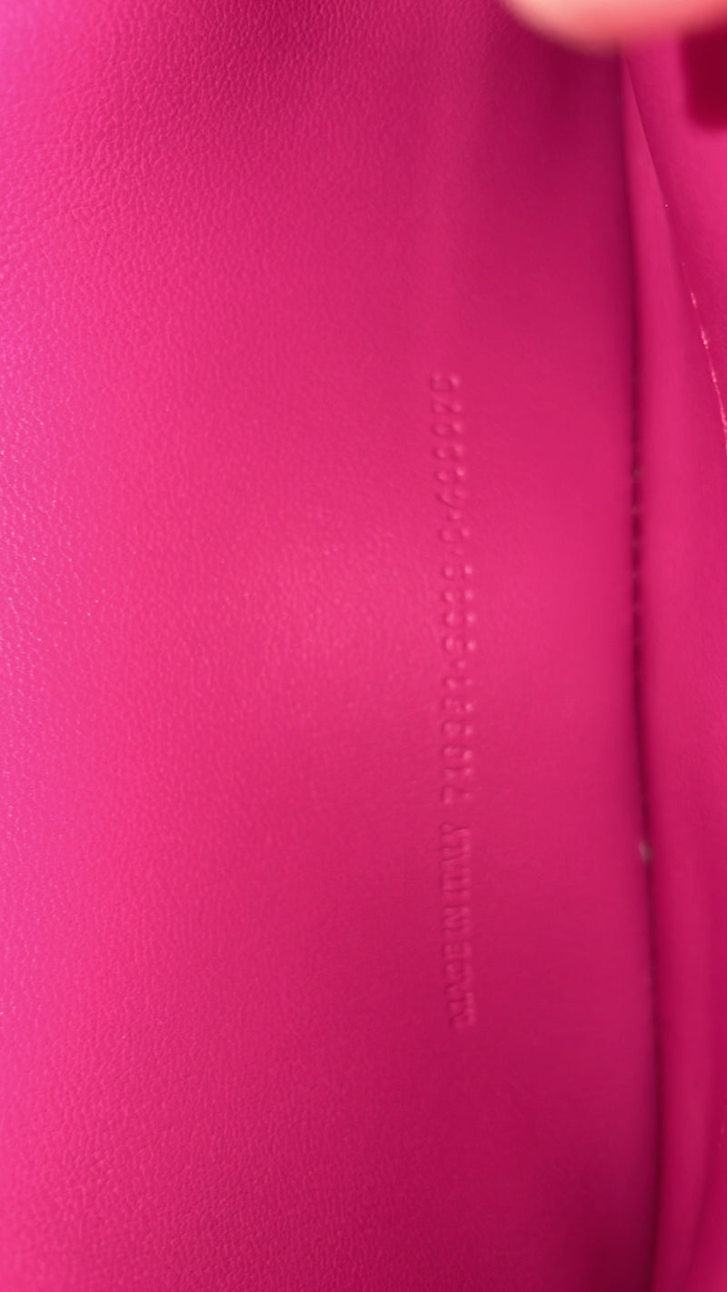 Crush Chain Flap Bag Quilted Velvet