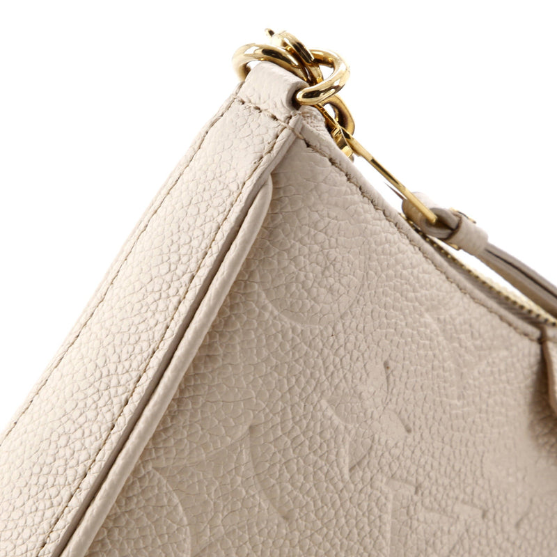 Easy Pouch On Strap Empreinte Leather