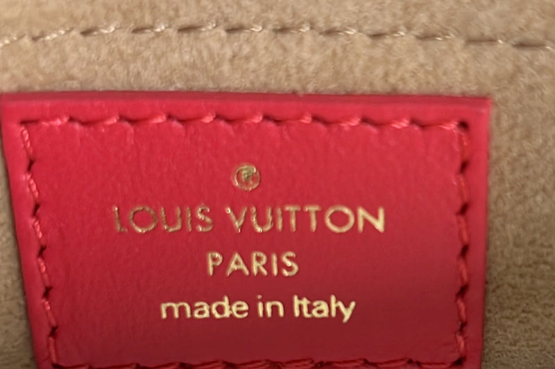 Troca Handbag Damier Quilted Lambskin Pm