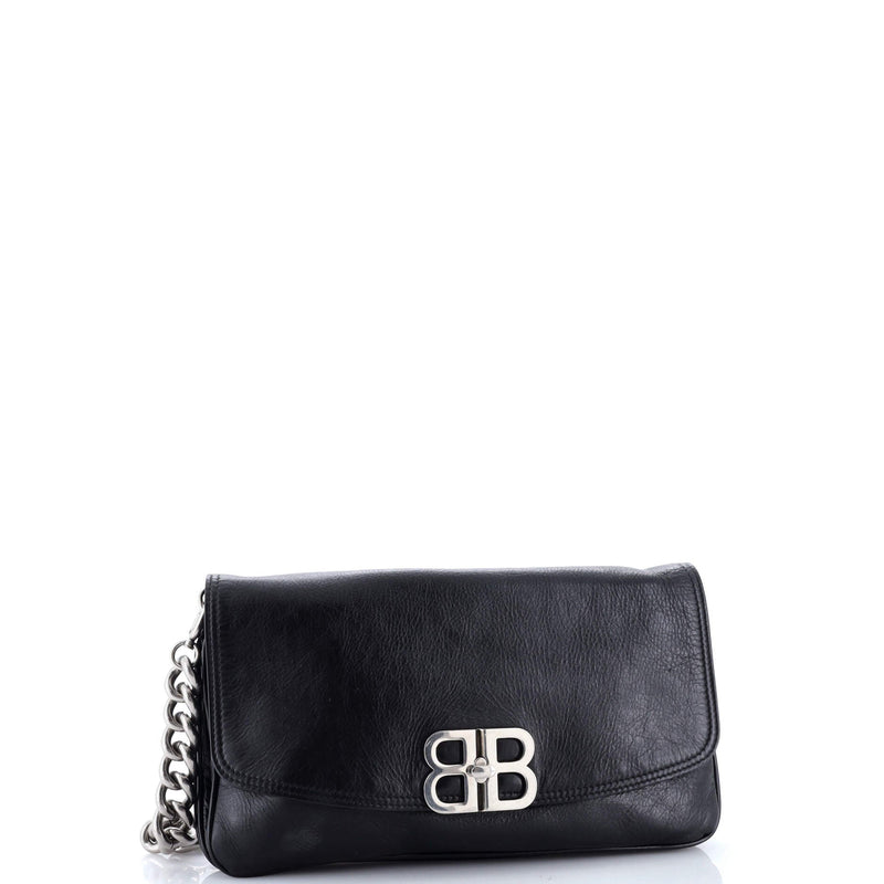 Bb Soft Flap Bag Leather Medium