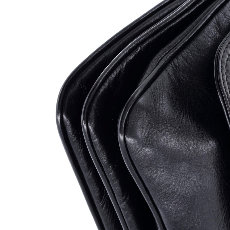 Bb Soft Flap Bag Leather Medium