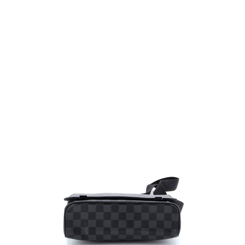 District Nm Messenger Bag Damier