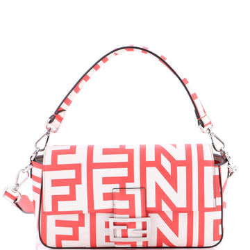 X Marc Jacobs Baguette Nm Bag Printed