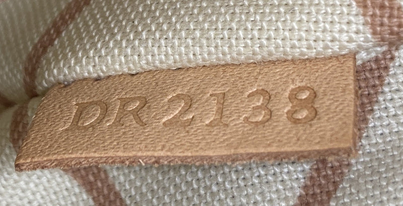 Pochette Metis Limited Edition Summer