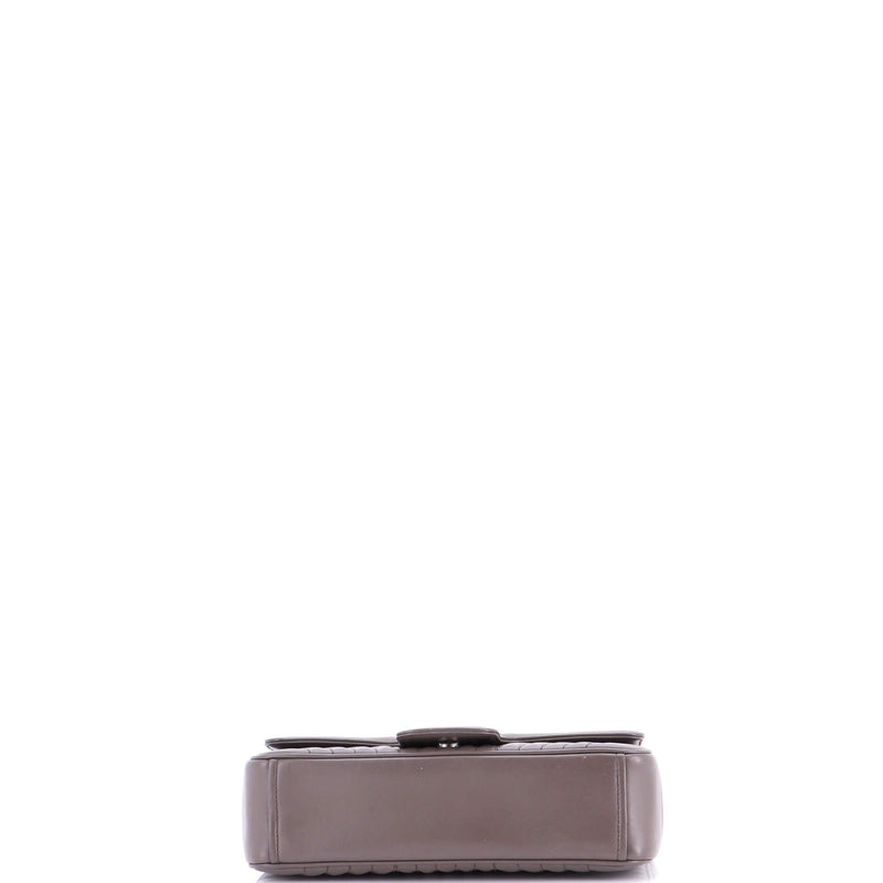 Chain Flap Shoulder Bag Diagramme