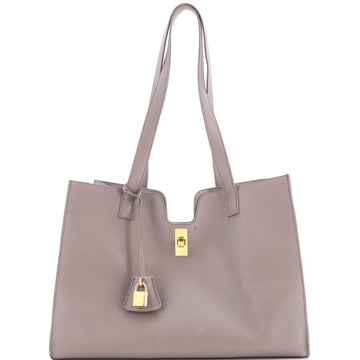 Cabas 16 Bag Grainy Calfskin