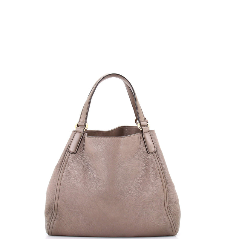 Soho Shoulder Bag Leather Medium