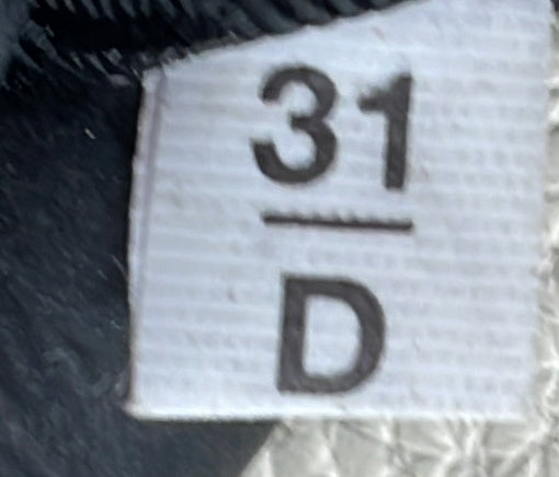 Logo Strap Hobo Leather Medium