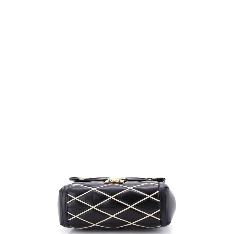 Pochette Flap Handbag Malletage Leather