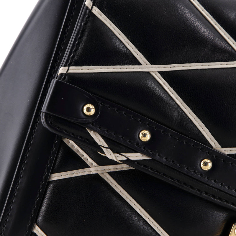 Pochette Flap Handbag Malletage Leather