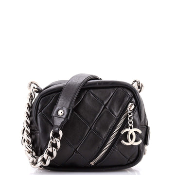 Cc Front Zip Chain Around Camera Bag