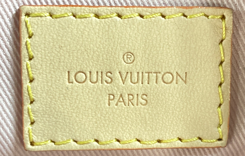 Graceful Handbag Damier Pm