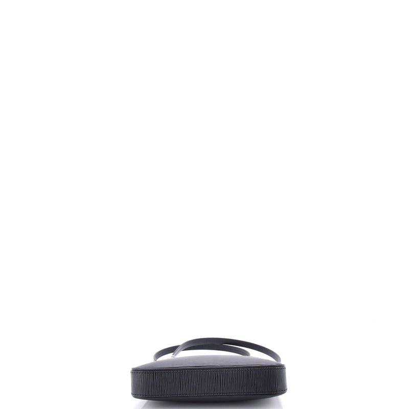 Easy Pouch On Strap Epi Leather