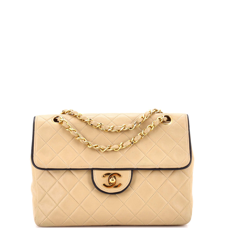 Vintage Square Classic Flap Bag Quilted