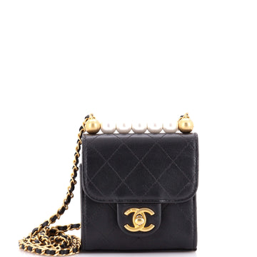 Chic Pearls Flap Clutch With Chain