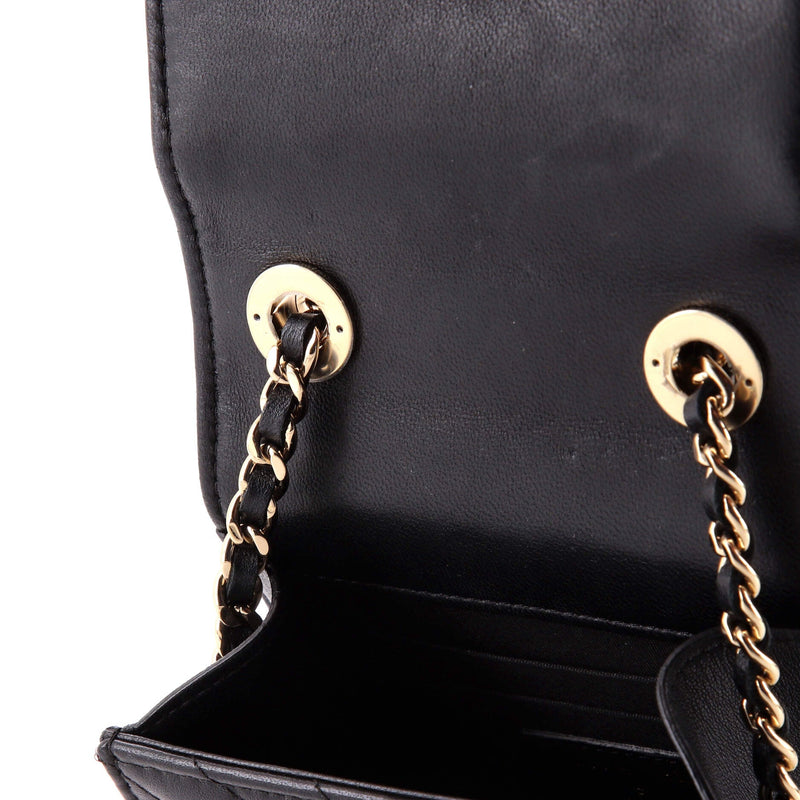 Trendy Cc Clutch With Chain Chevron