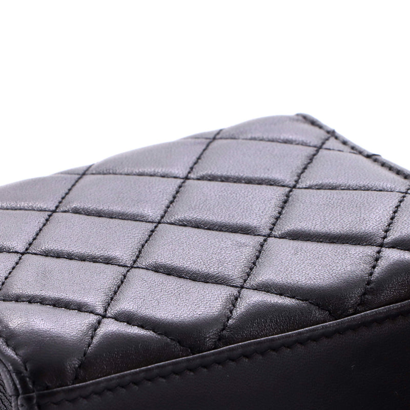 So Black Trendy Cc Clutch With Chain