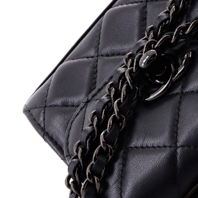 So Black Trendy Cc Clutch With Chain