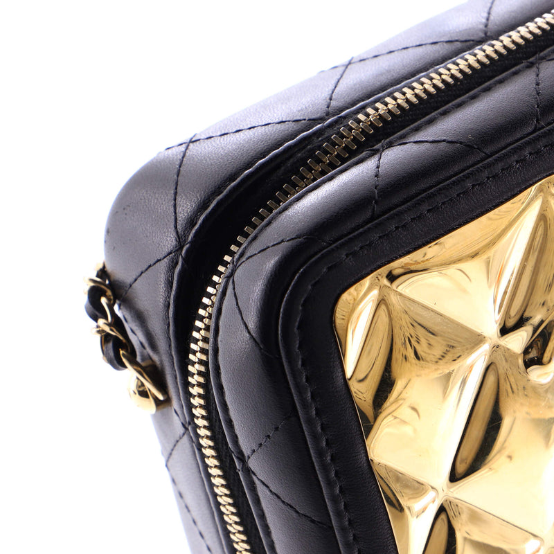 Cc Zip Around Clutch With Chain Quilted