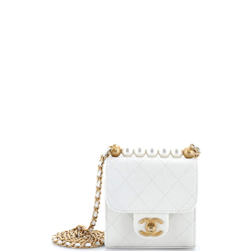 Chic Pearls Flap Clutch With Chain