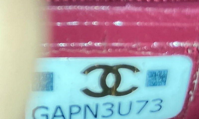 Twist Your Buttons Drawstring Bucket Bag