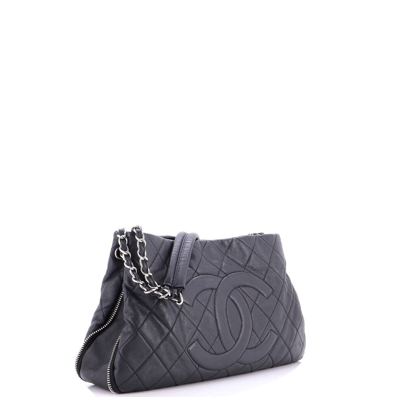 Timeless Cc Expandable Tote Quilted