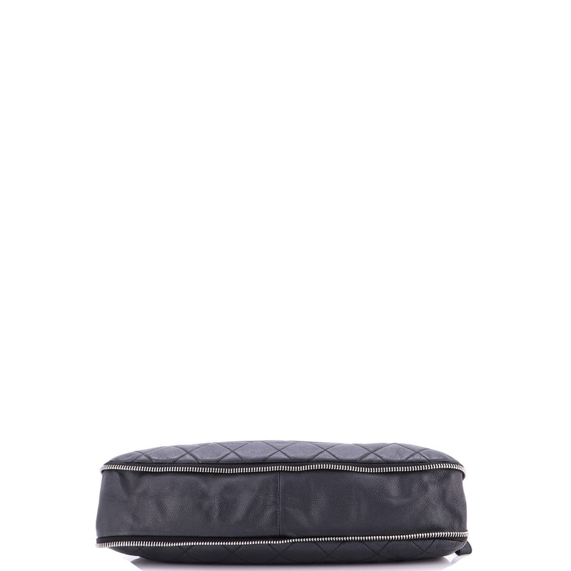 Timeless Cc Expandable Tote Quilted