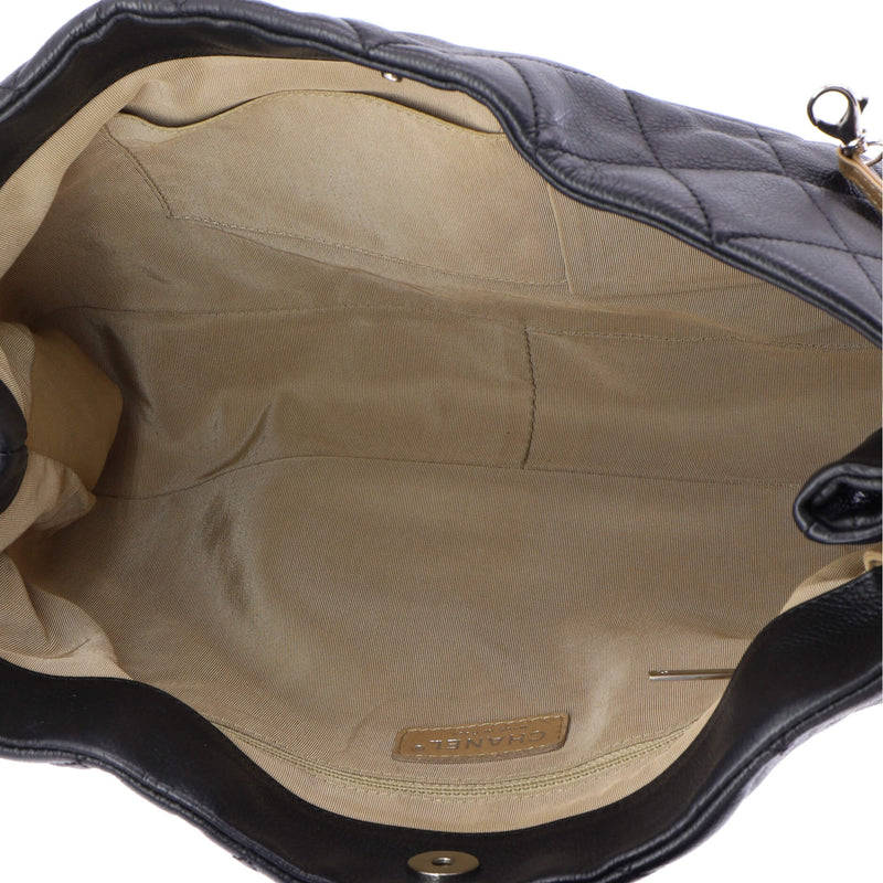 Timeless Cc Expandable Tote Quilted