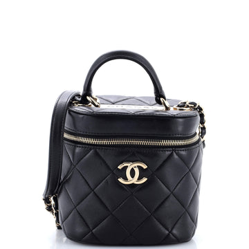 Trendy Cc Top Handle Vanity Case Quilted