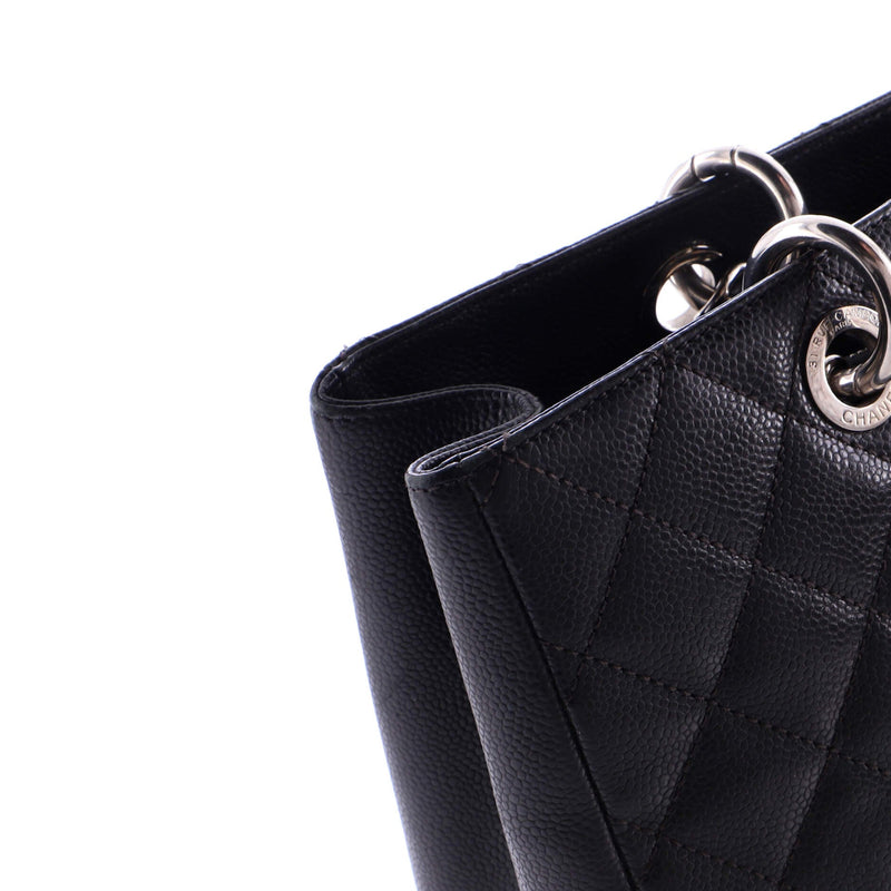 Grand Shopping Tote Quilted Caviar Xl