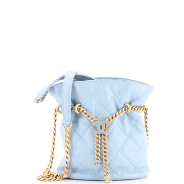 Pending Cc Drawstring Bucket Bag Quilted