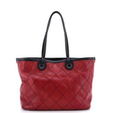 Fever Tote Quilted Caviar Medium
