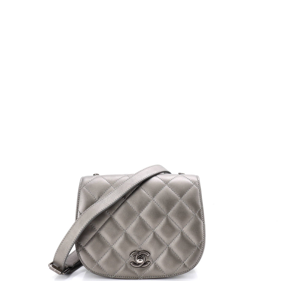Chanel Cc Saddle Messenger Quilted