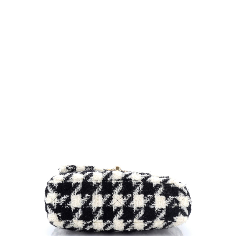 19 Flap Bag Quilted Houndstooth Tweed