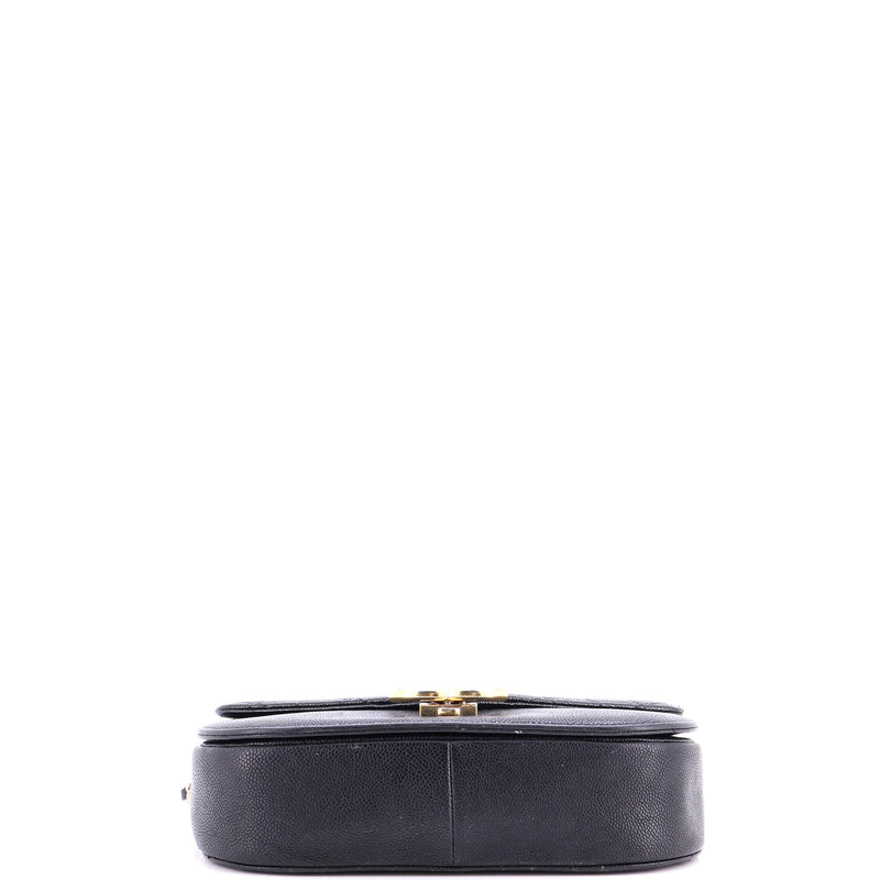 Thread Around Flap Bag Quilted Caviar