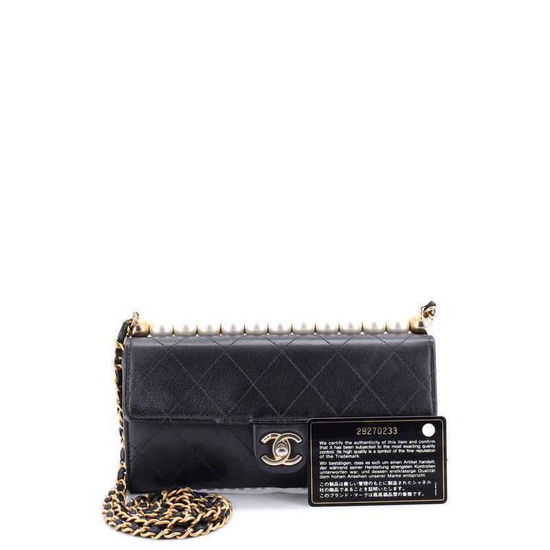 Chic Pearls Clutch With Chain Quilted