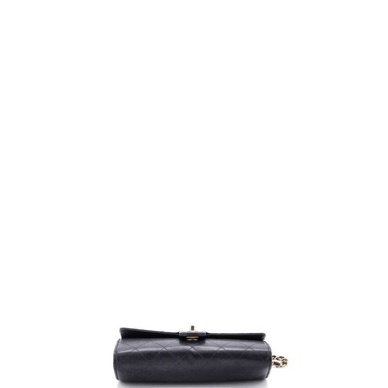 Chic Pearls Clutch With Chain Quilted