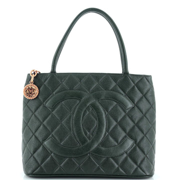 Medallion Tote Quilted Caviar