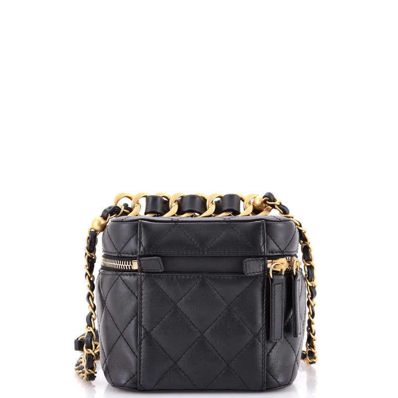 Chain Bar Vanity Case With Quilted