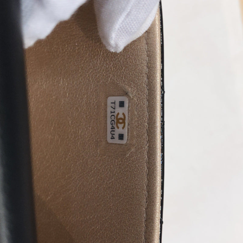 Cc Frame Flap Clutch With Chain Quilted