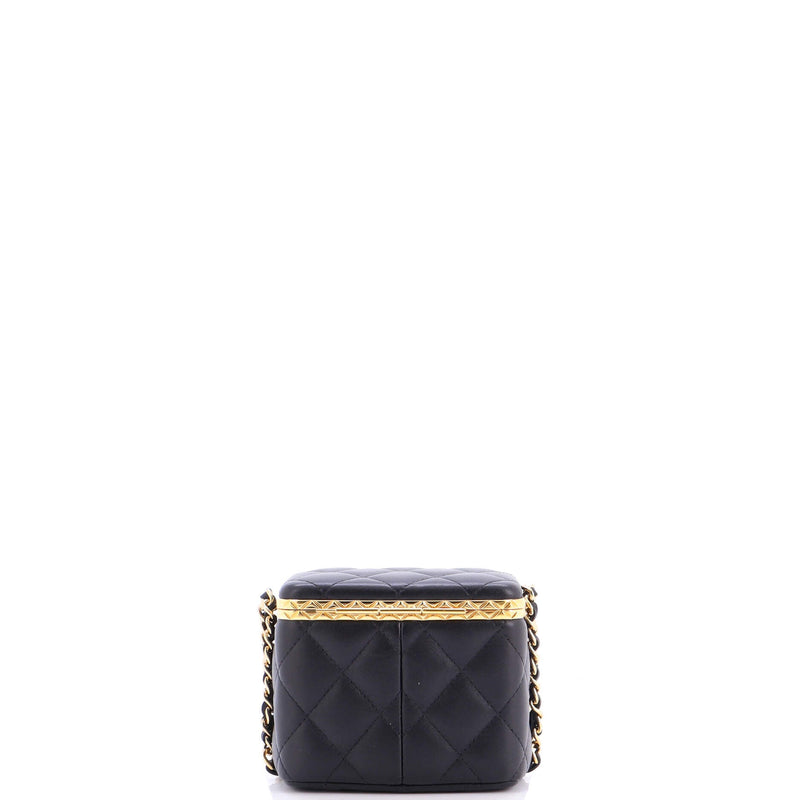 Lock Frame Vanity Case With Chain