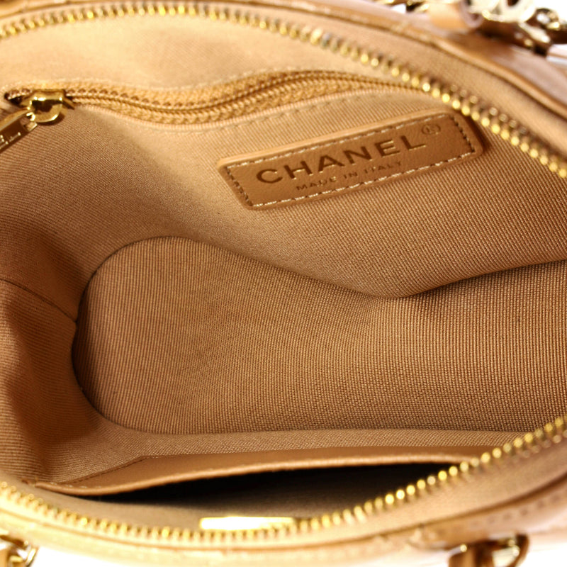 Cc Dome Zip Clutch With Chain Quilted