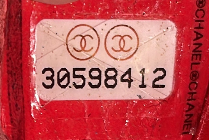 Diamond Chain Crossbody Bag Quilted