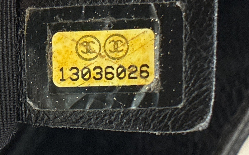 Grand Shopping Tote Quilted Caviar