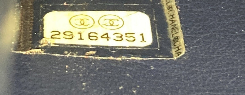 Filigree Vertical Vanity Case Quilted