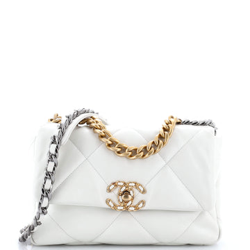 19 Flap Bag Quilted Leather Medium