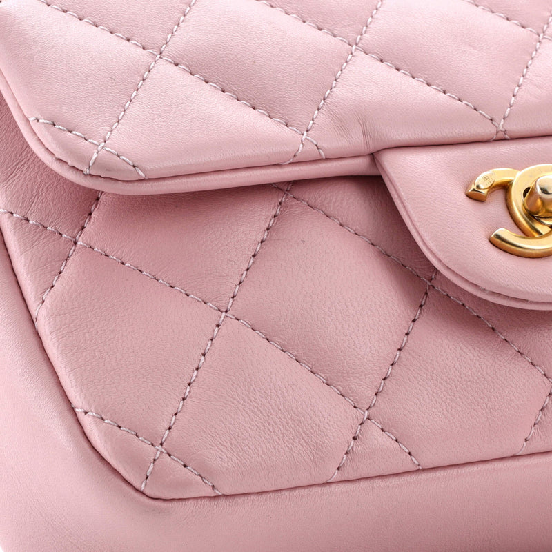 Sweet Heart Chain Flap Bag Quilted